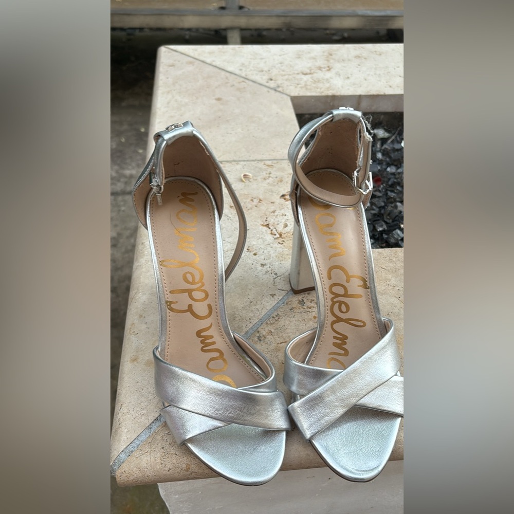 Sam eldaman heels worn once for a wedding